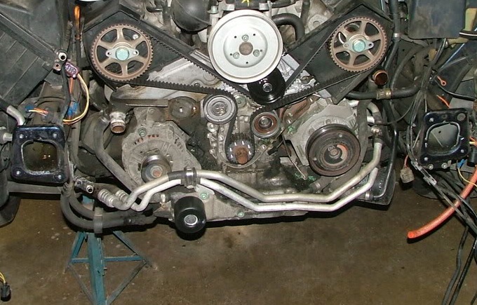 does a 2009 camry have a timing chain vs timing belt